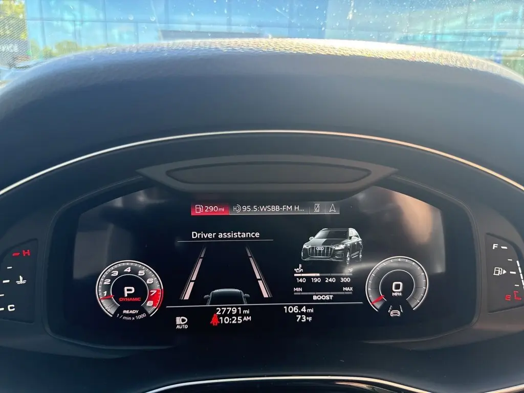 2023 Audi SQ7 Prestige photo 7