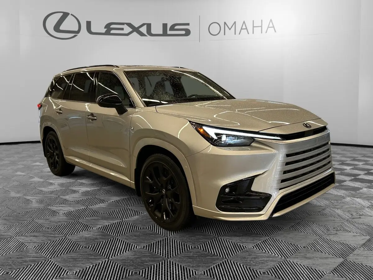 2025 Lexus TX F Sport's photo