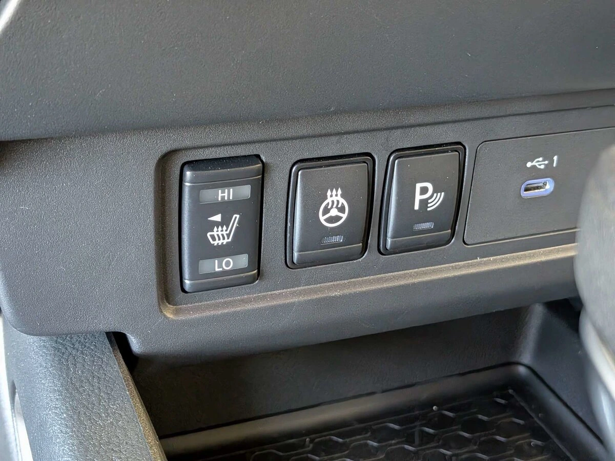 2026 Nissan Frontier SV - Photo 16