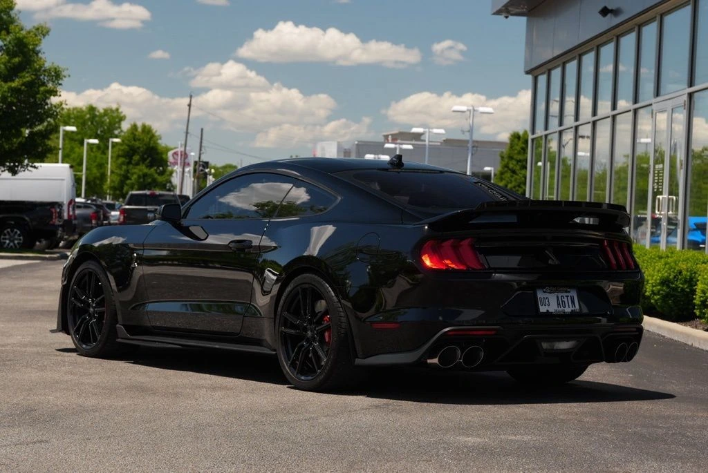 2022 Ford Mustang Shelby GT500 - Photo 12