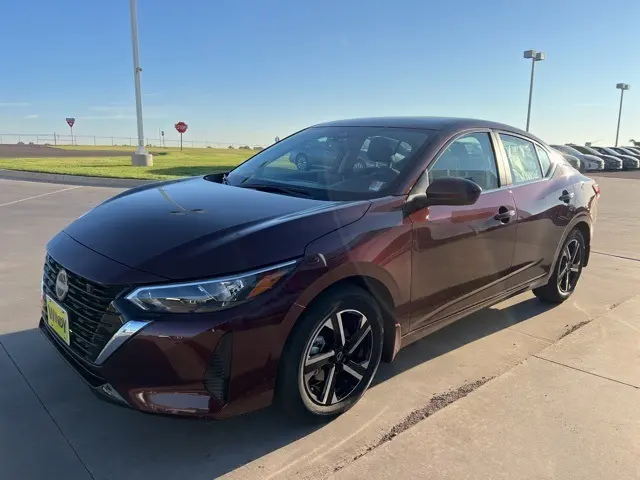 2025 Nissan Sentra SV photo 3