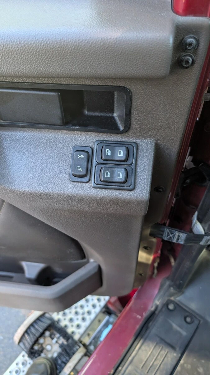 2019 International HX - image 21