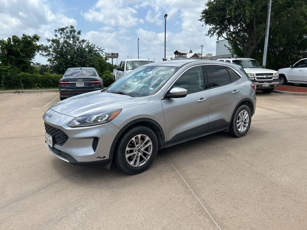 2021 Ford Escape SE FWD's photo