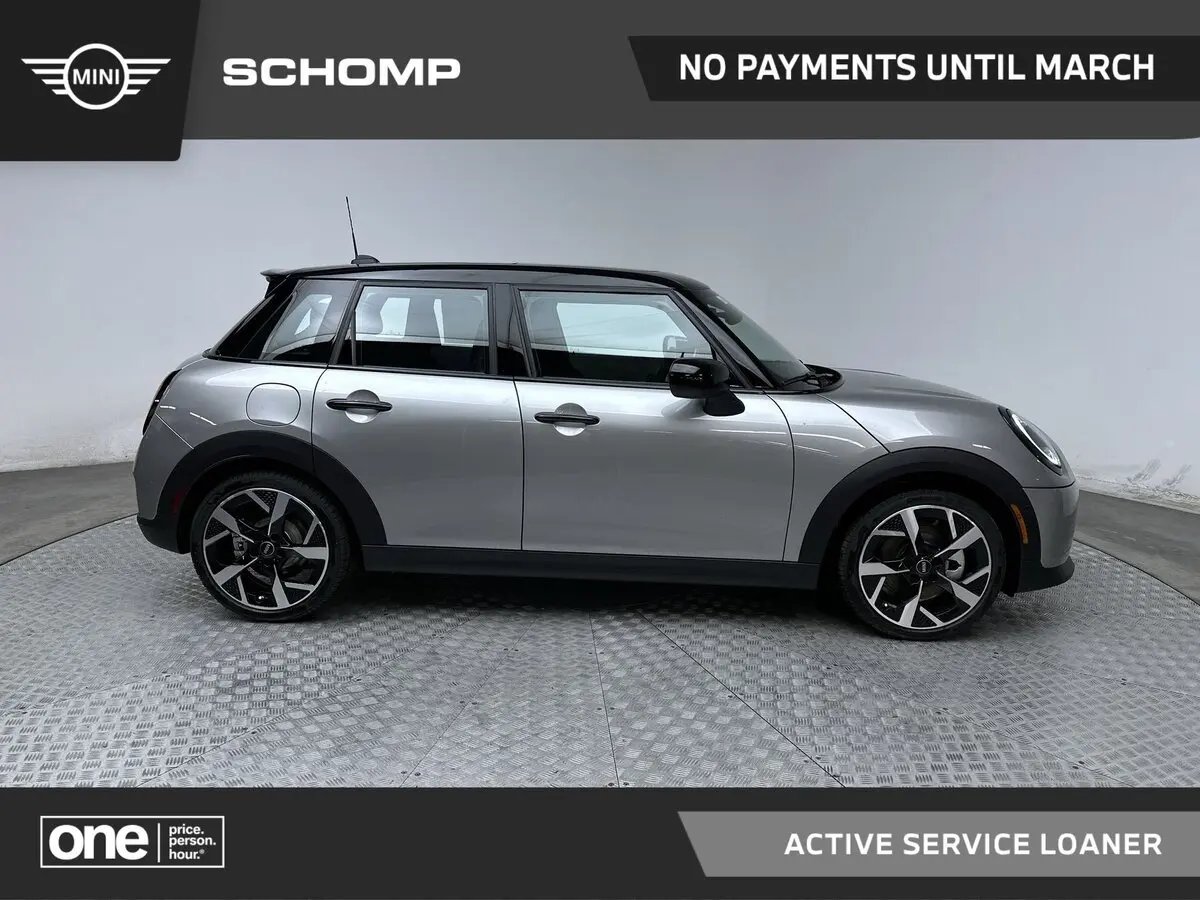 2025 MINI Hardtop 4 Door S's photo