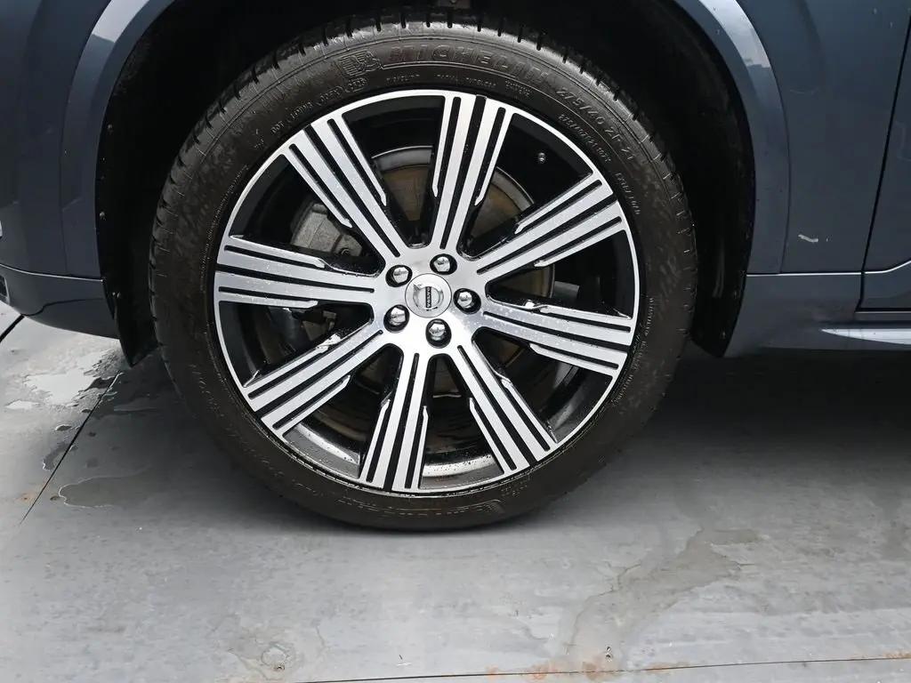 2021 Volvo XC90 T6 AWD Inscription photo 12