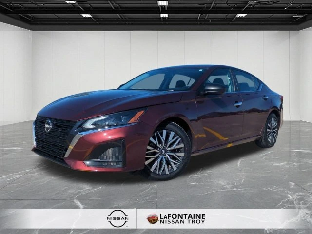 2025 Nissan Altima