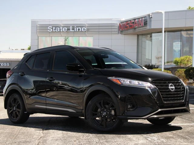 2022 Nissan Kicks SR