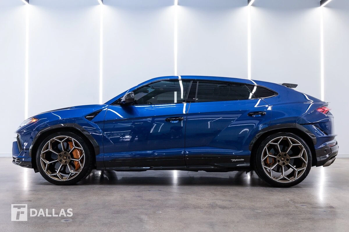 2023 Lamborghini Urus