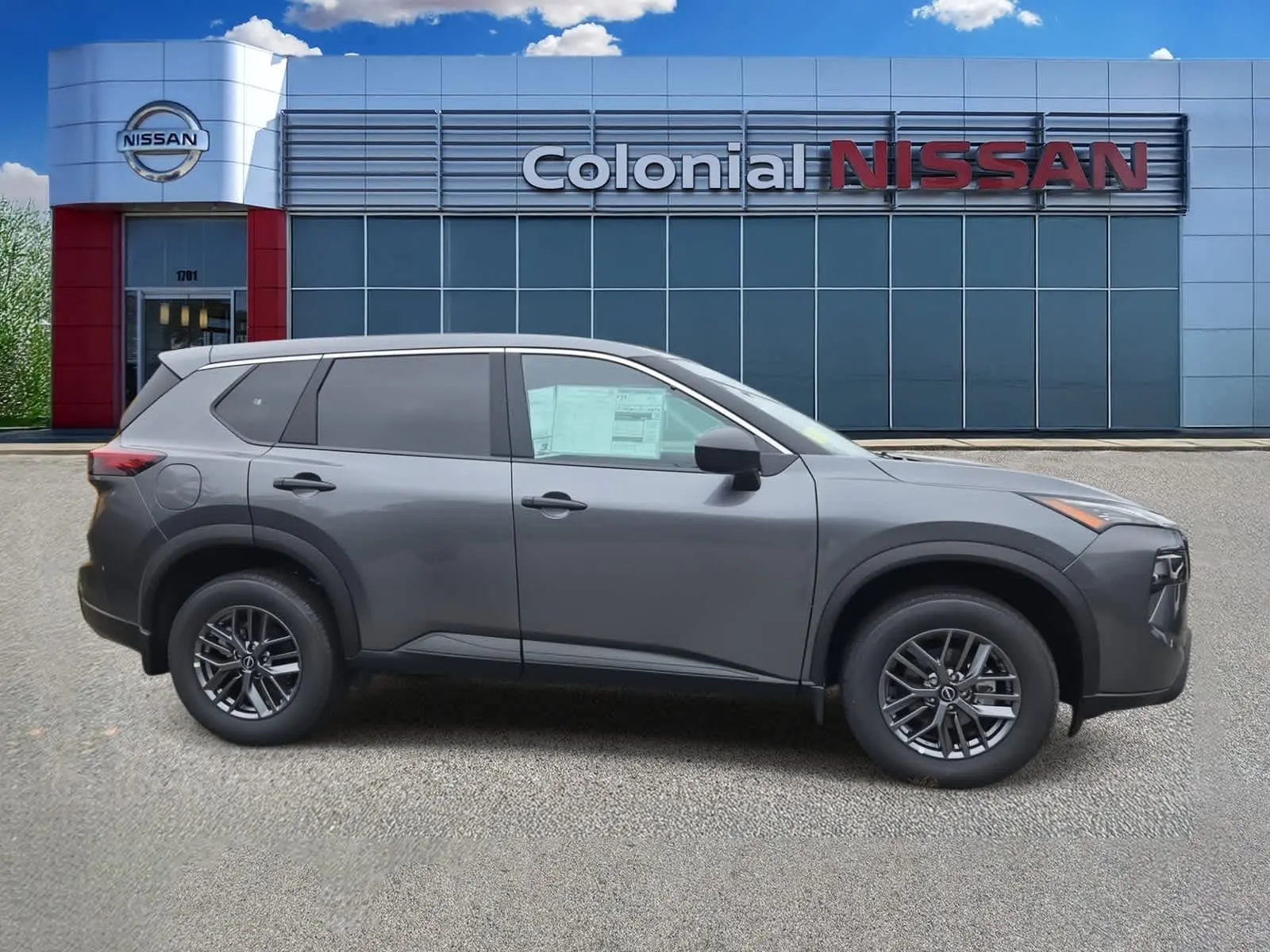 2026 Nissan Rogue S photo 2