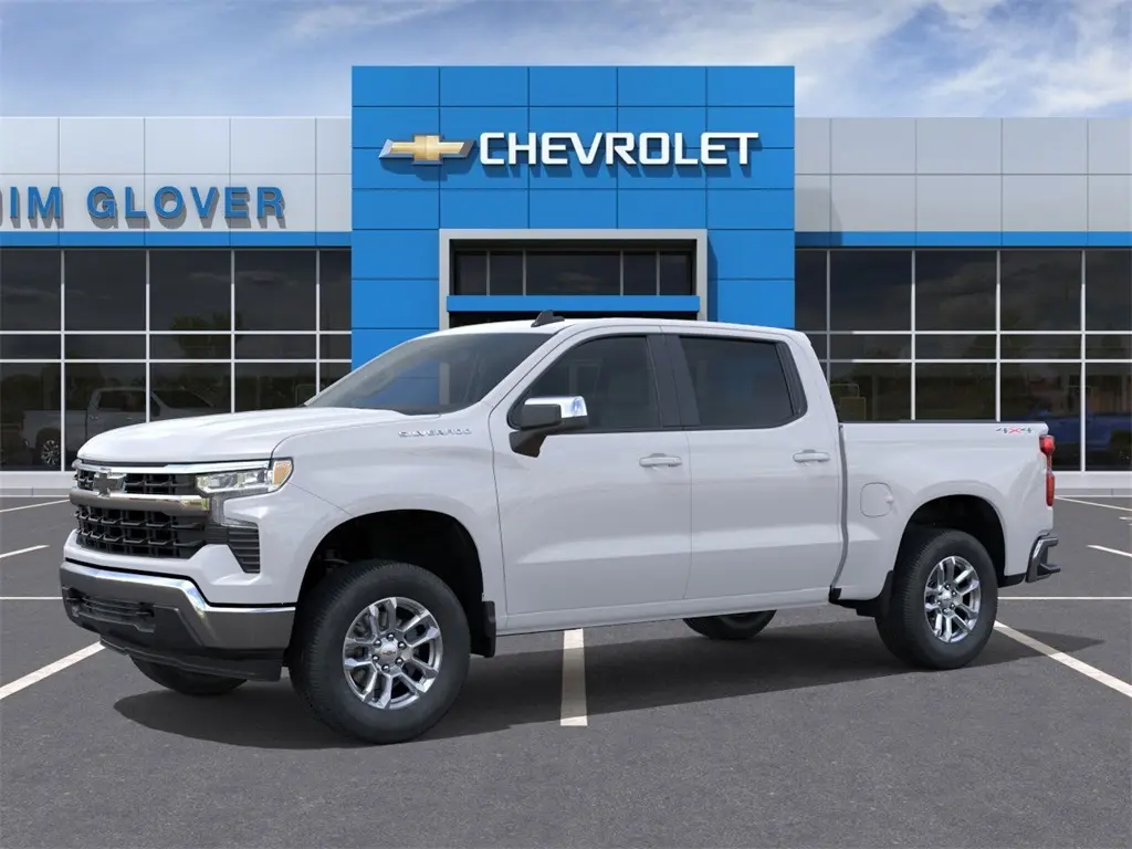 2026 Chevrolet Silverado LT photo 2