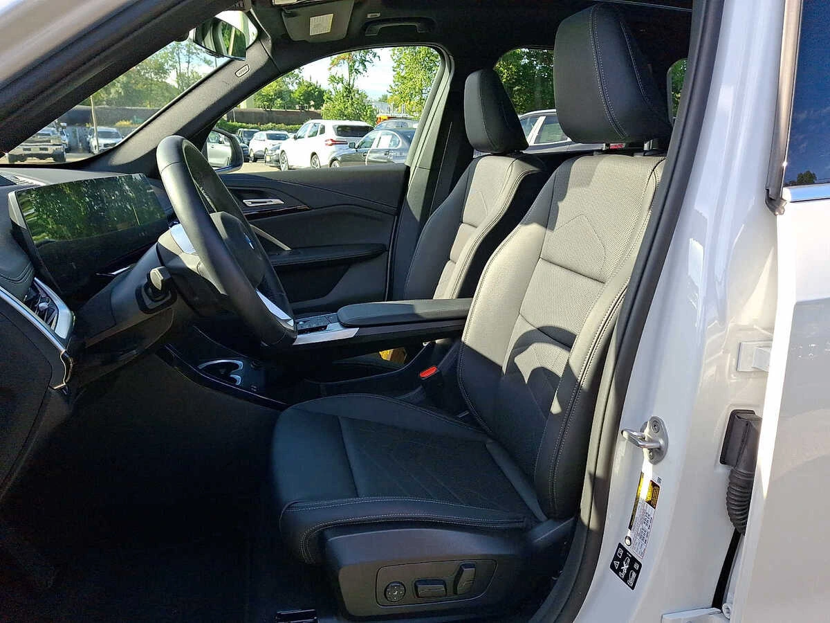 2026 BMW X1 28i - Photo 10