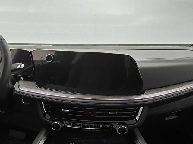 2026 Chevrolet Suburban LT - Photo 31