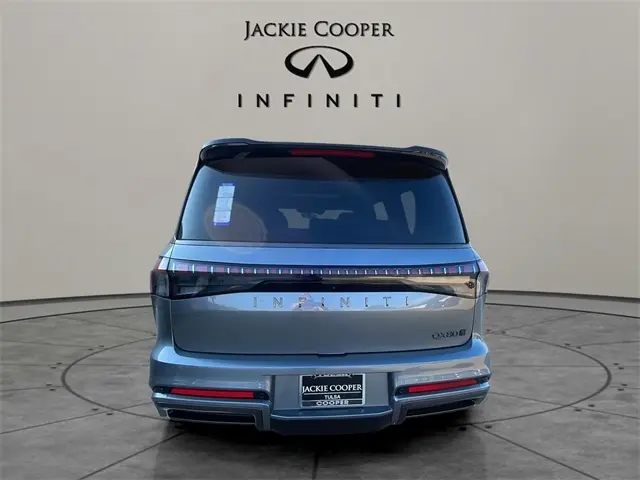 2026 Infiniti QX80 photo 4