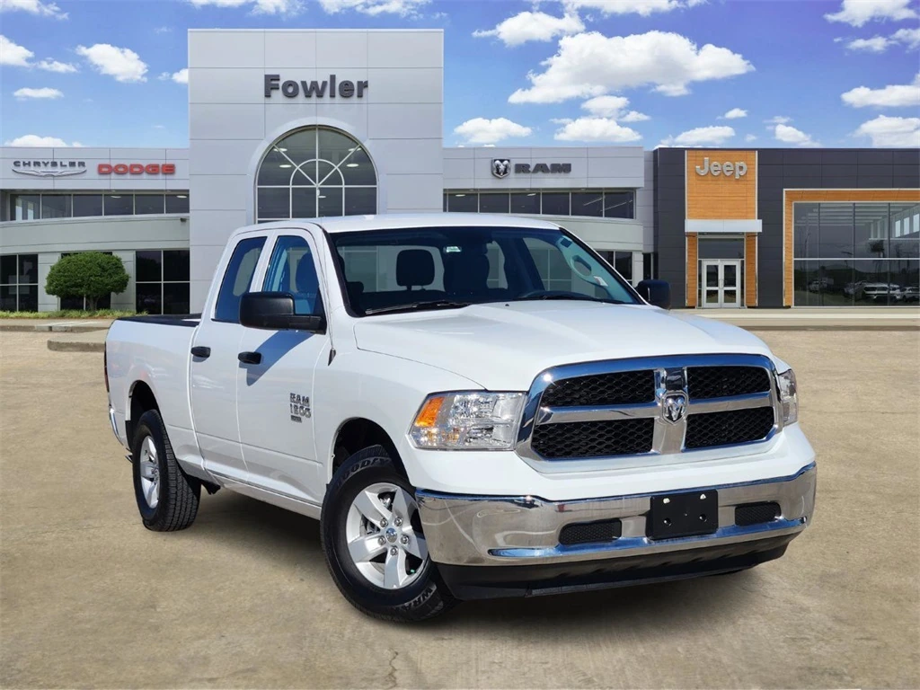 2024 RAM Ram 1500 Classic SLT's photo