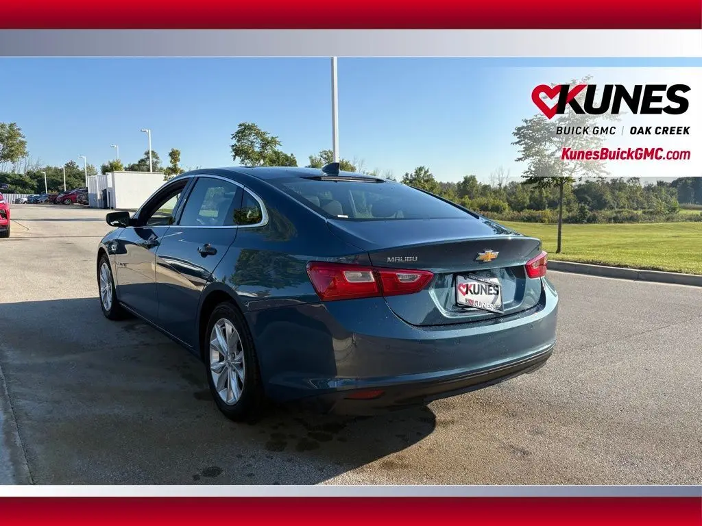 2024 Chevrolet Malibu 1LT photo 5