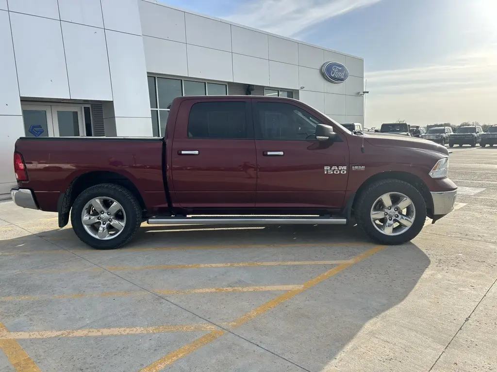 Used 2017 RAM Ram 1500 Pickup Big Horn with VIN 3C6RR7LT6HG637419 for sale in Clay Center, KS
