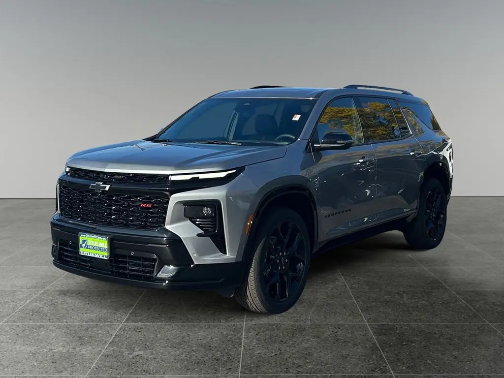 2026 Chevrolet Traverse RS photo 3