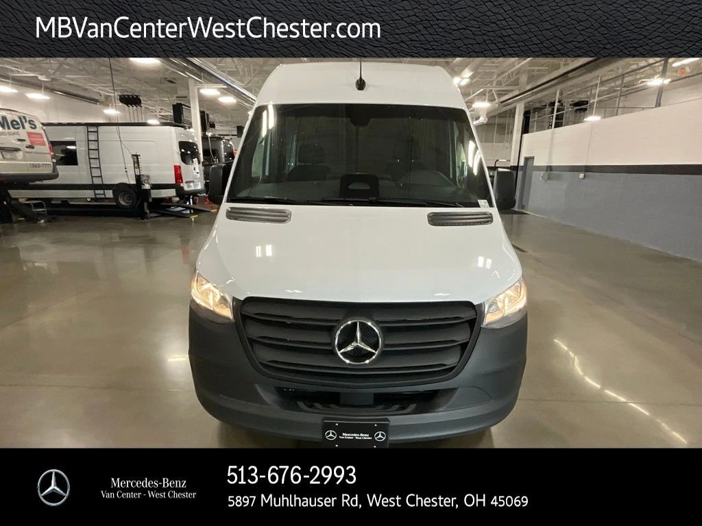 2026 Mercedes-Benz Sprinter 2500 144 WB's photo