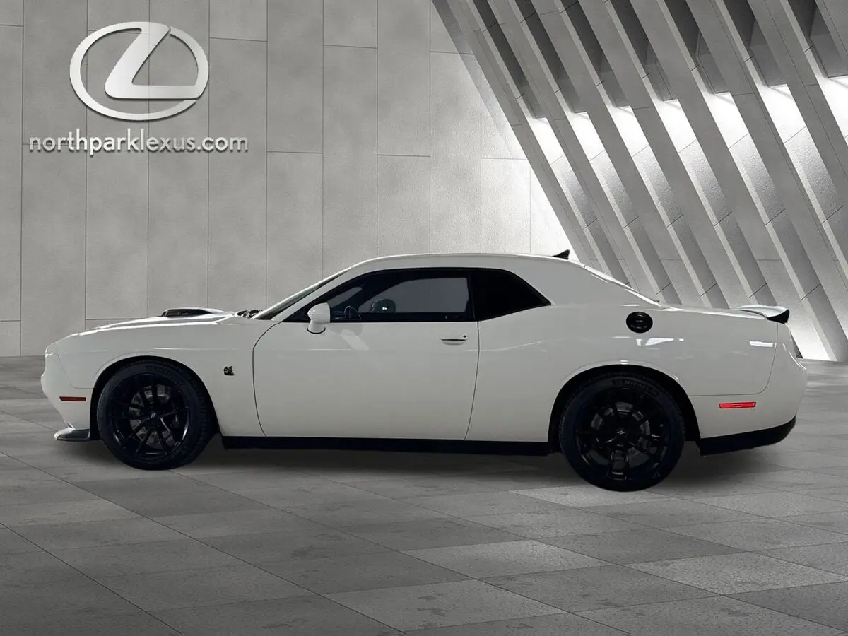2019 Dodge Challenger Scat Pack's photo