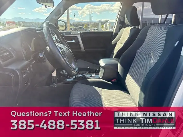 2015 Toyota 4Runner Base photo 8