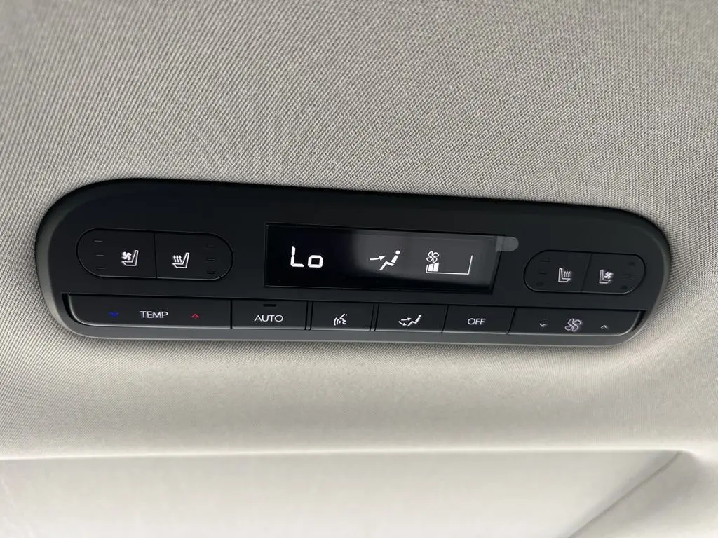 2026 Hyundai Palisade Limited photo 22
