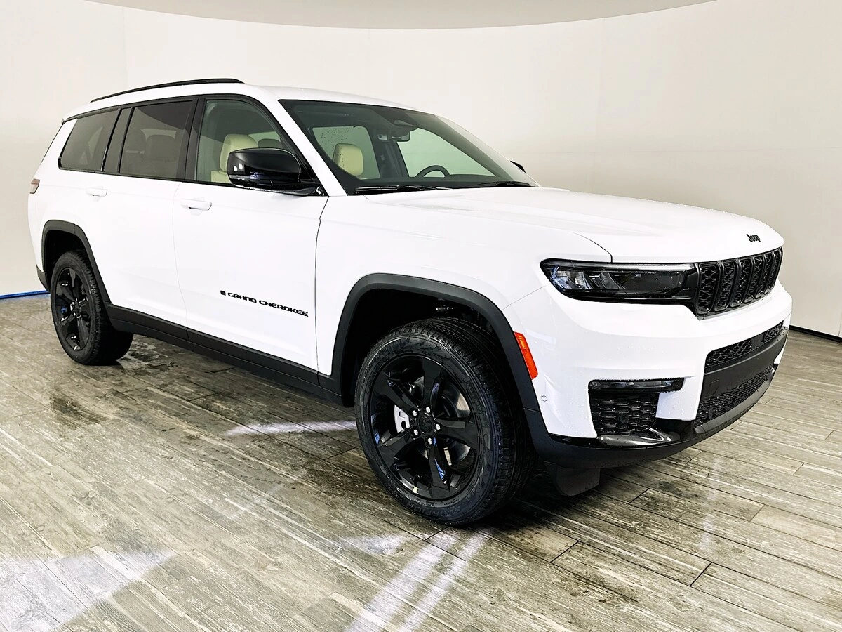 2025 Jeep Grand Cherokee L Limited's photo