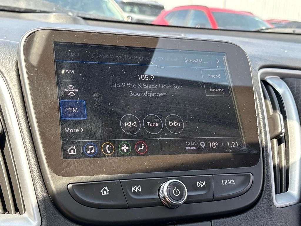 2024 Chevrolet Malibu 1LT - Photo 12