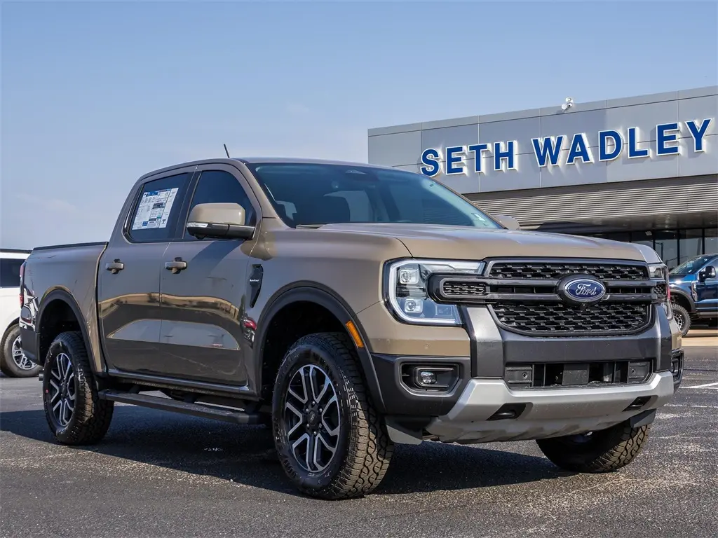 2025 Ford Ranger Lariat photo 4