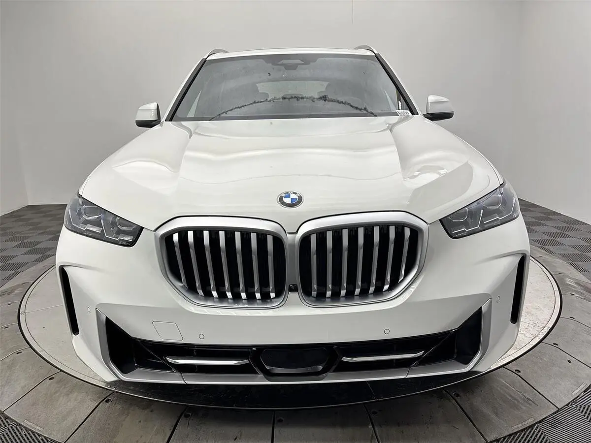 2026 Bmw X5 xDrive40i photo 2