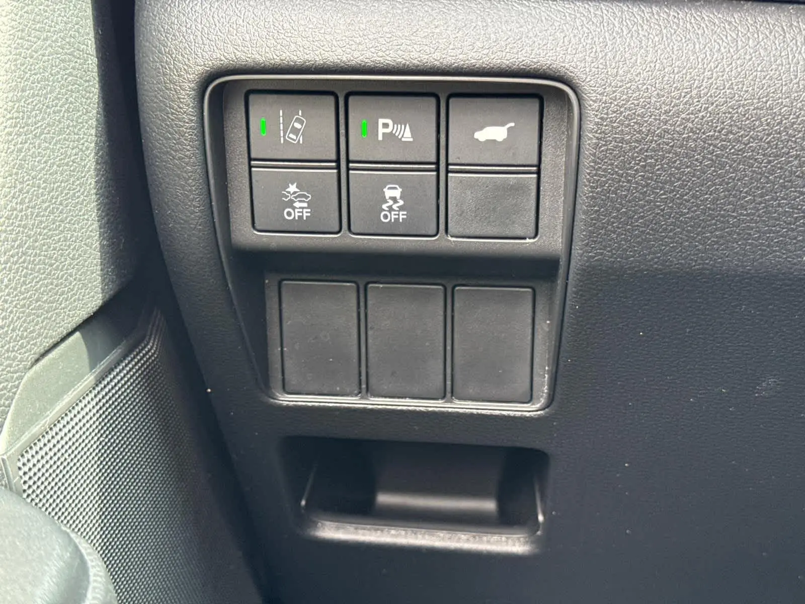 2021 Honda CR-V Hybrid Touring photo 21