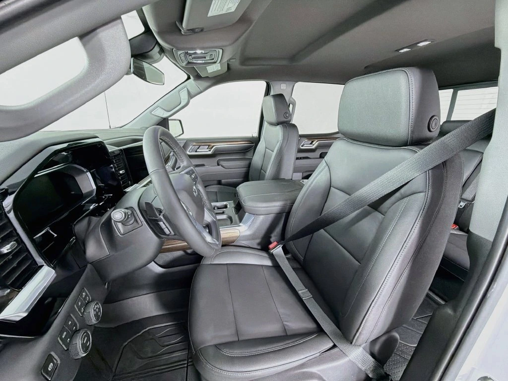 2026 Chevrolet Silverado 1500 RST - Photo 22