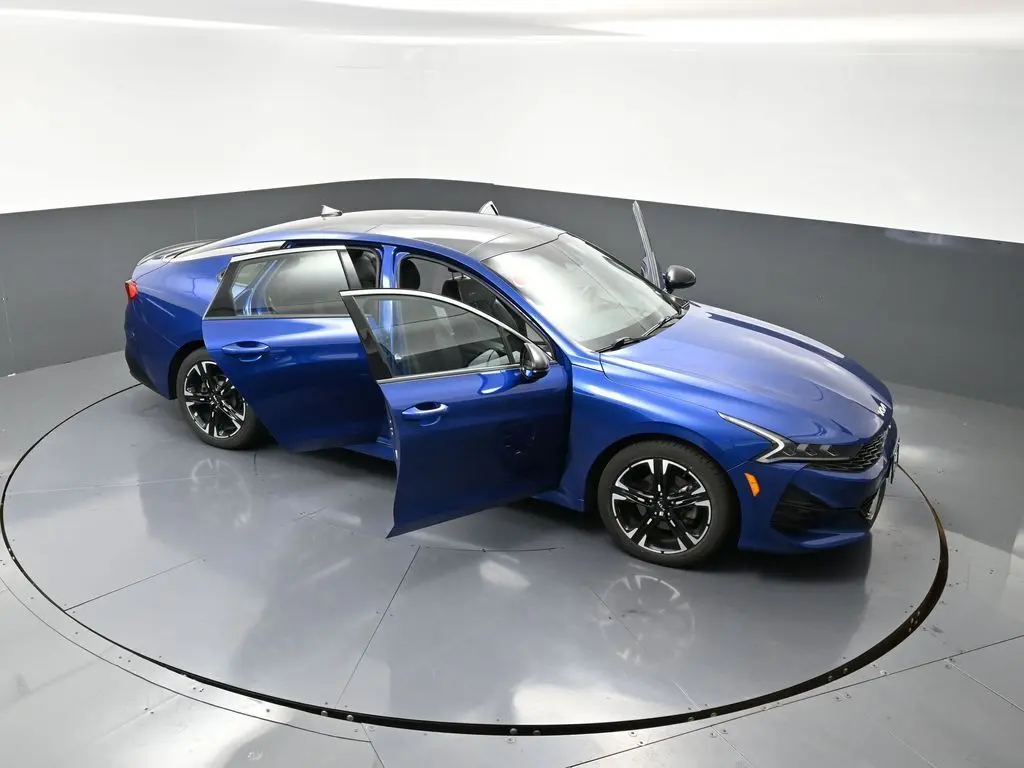 2022 Kia K5 GT-Line photo 48