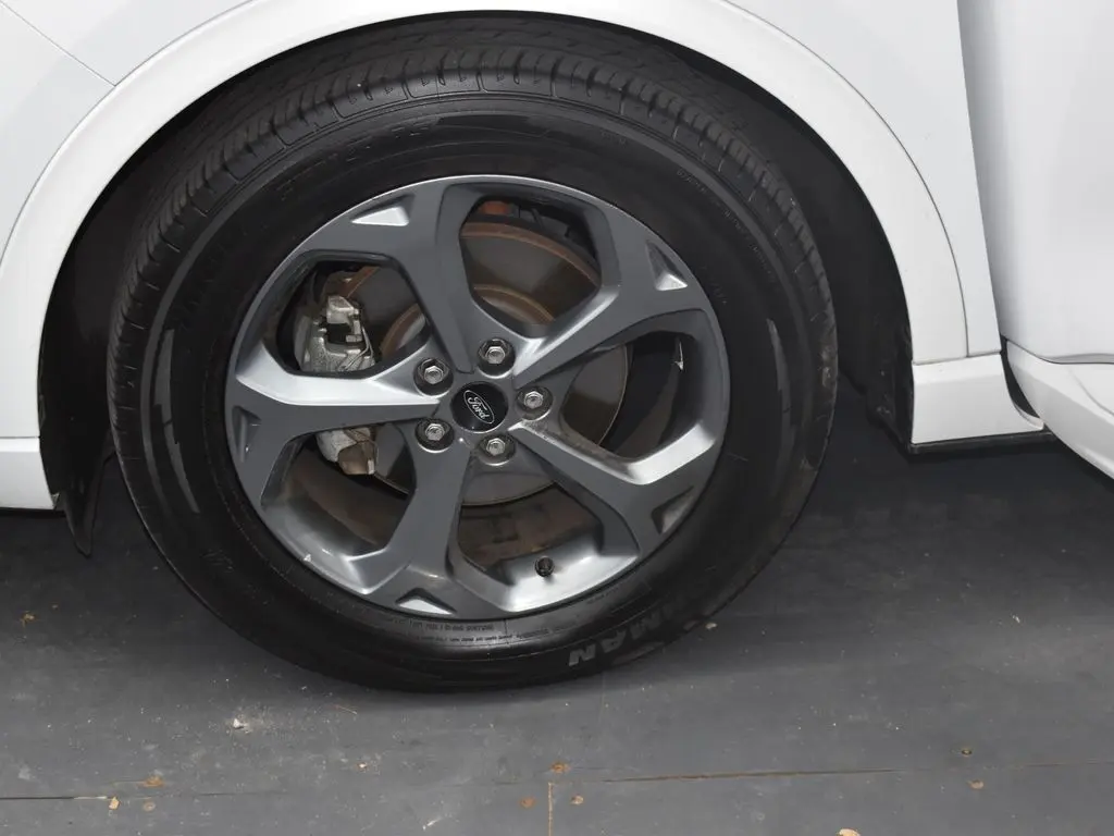 2023 Ford Escape ST-Line photo 10