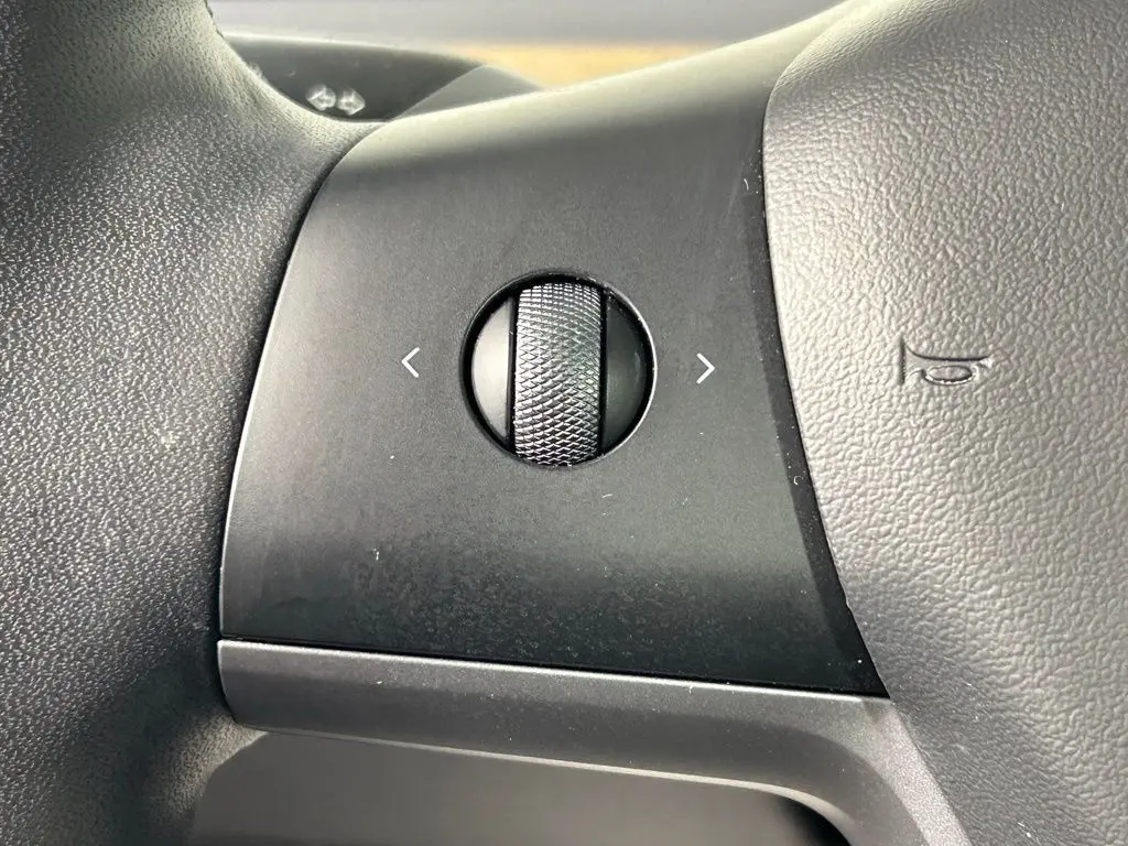 2022 Tesla Model 3 Long Range photo 19