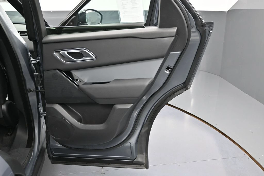 2025 Land Rover Range Rover Velar S - Photo 36