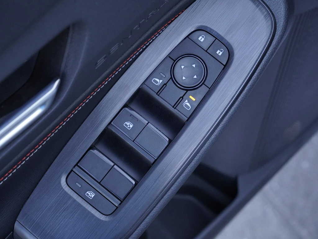 2026 Nissan Sentra SR - Photo 10