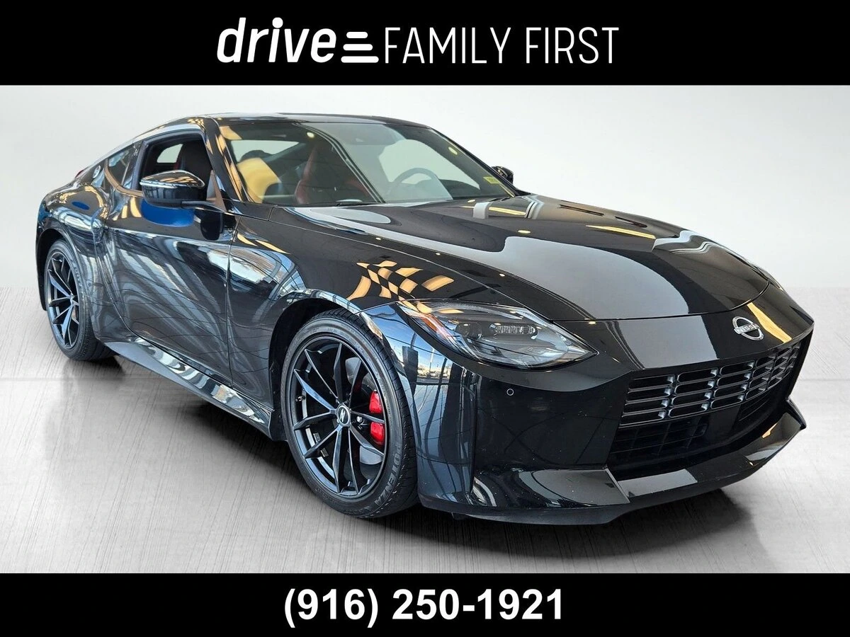 2024 Nissan Z Performance's photo