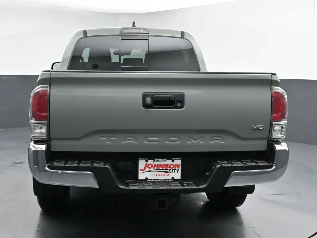 2022 Toyota Tacoma TRD Off-Road V6 photo 6