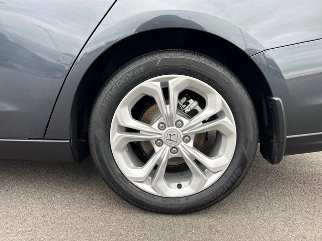 2026 Honda Accord LX - Photo 9
