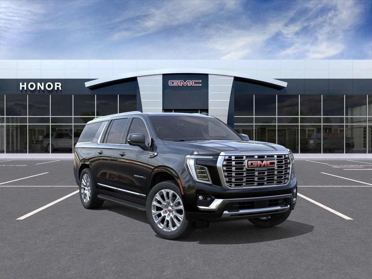 2026 GMC Yukon XL Denali - Photo 8