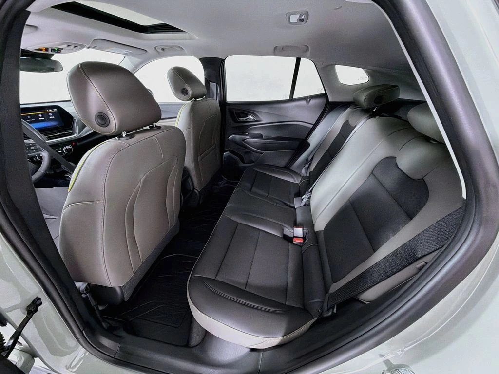 2026 Chevrolet Trax Activ - Photo 24