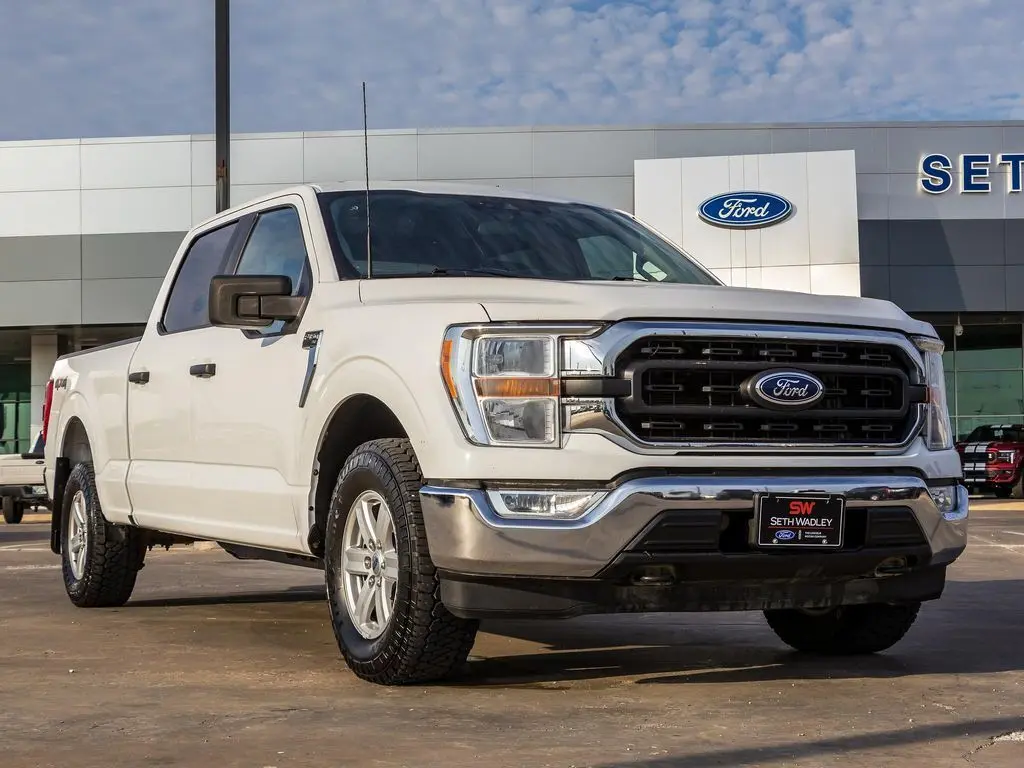 2022 Ford F-150 XLT photo 3