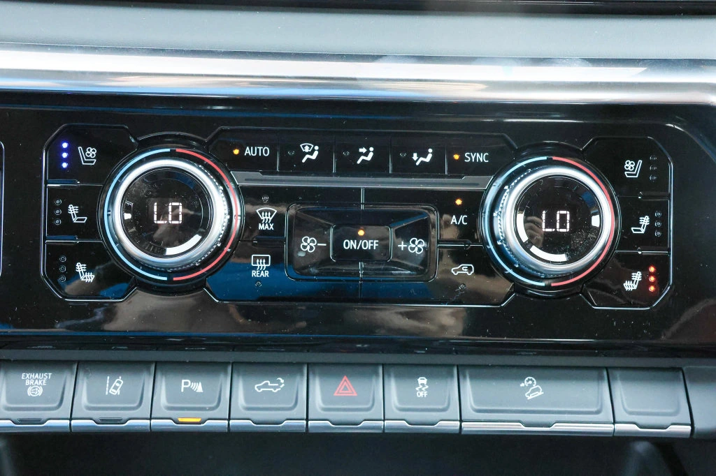 2026 GMC Sierra 3500HD Denali Ultimate - Photo 28