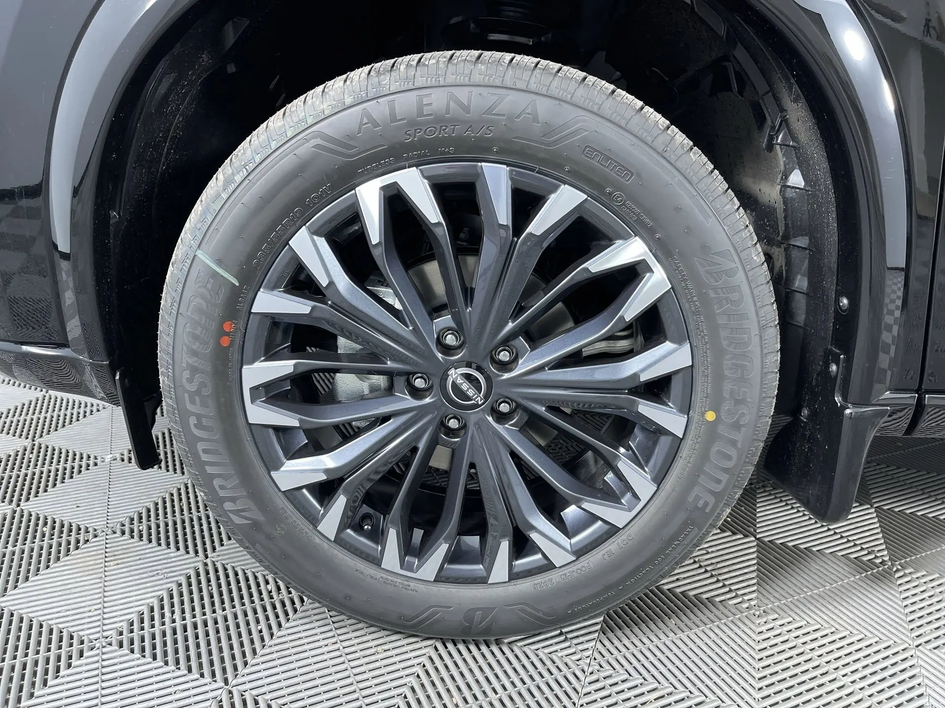 2026 Nissan Rogue Platinum photo 21