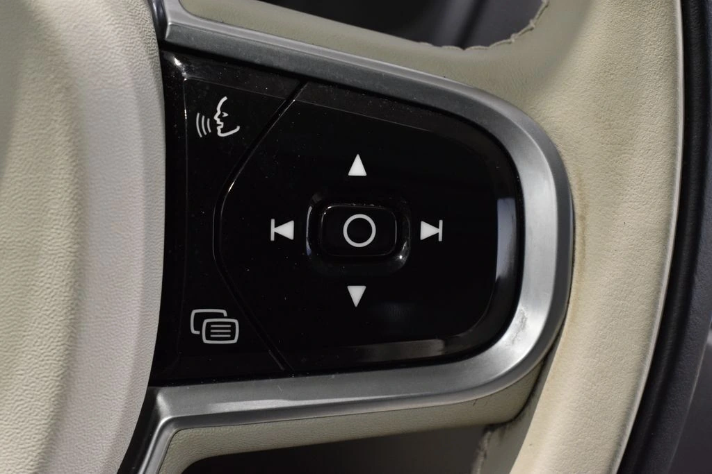 2023 Volvo XC90 Core - Photo 18