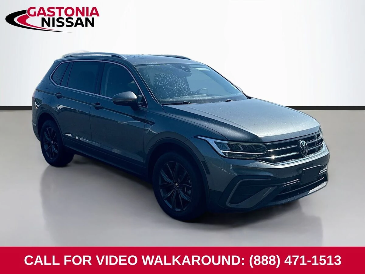 2023 Volkswagen Tiguan 2.0T SE's photo