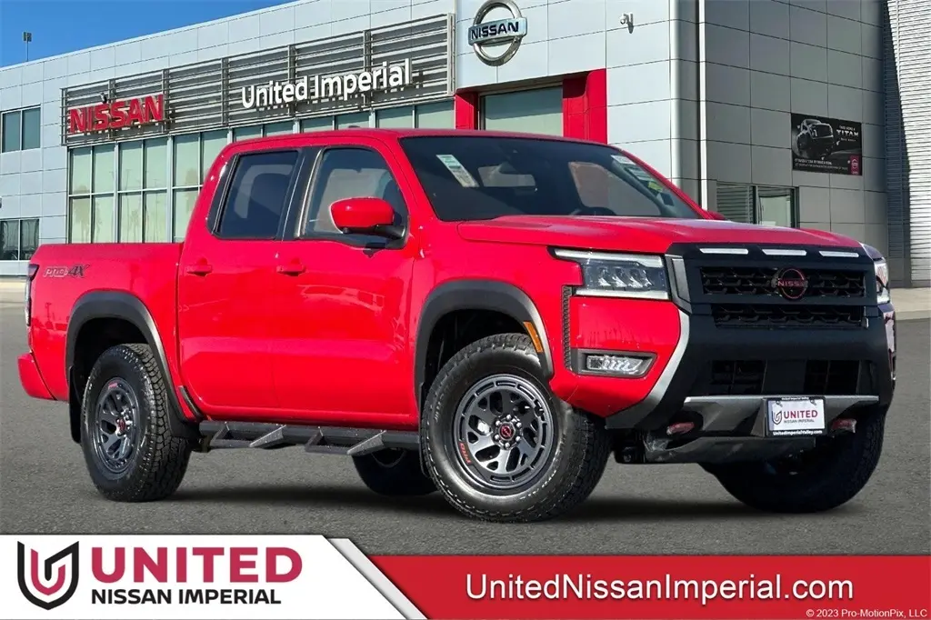 2026 Nissan Frontier PRO-4X's photo