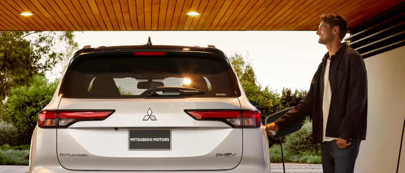 2025 Mitsubishi Outlander PHEV Charging