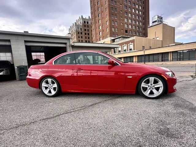 2011 Bmw 328i 3-series photo 4