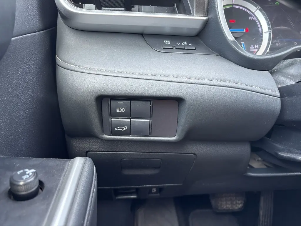 2022 Toyota Highlander Hybrid XLE photo 23